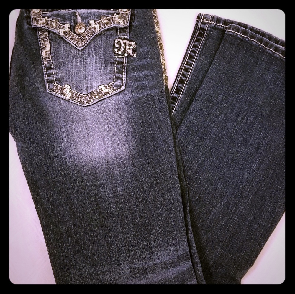 Buckle Miss Me embellished boot cut jeans size 29